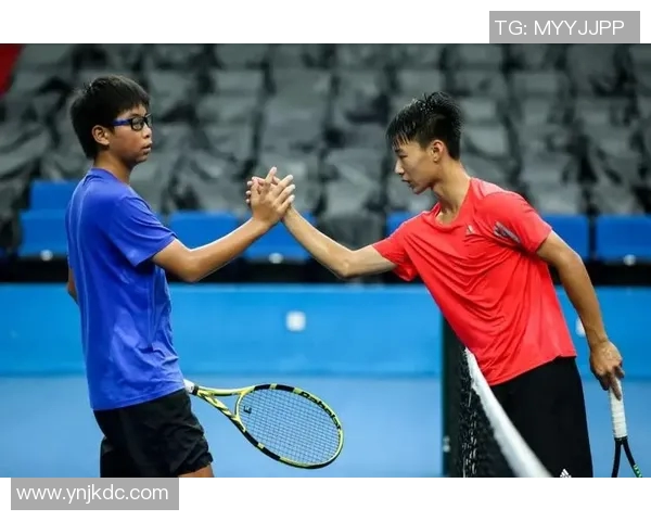 广州网球队在全国锦标赛中的团队协作表现值得称赞与反思