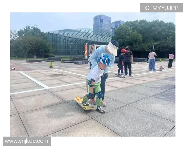 杨秀英亲自分享滑板技巧与心得体会助你轻松入门滑板运动
