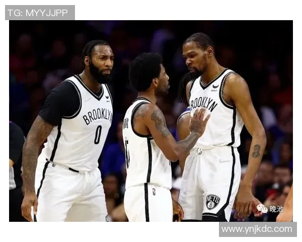 布鲁克林篮网与公牛激战正酣谁能在NBA赛场上笑到最后