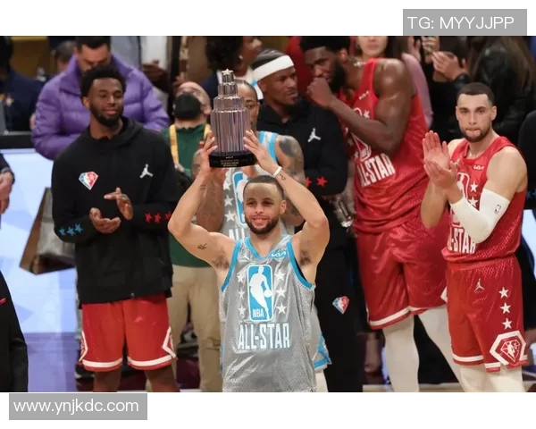 库里三分大赛决赛连中20球震惊全场成功夺冠创造历史新纪录 库里三分大赛决赛连中20球震惊全场成功夺冠创造历史新纪录