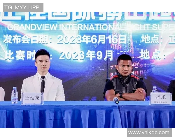 播求与谢尔基巅峰对决谁将赢得这场格斗盛宴的荣耀与胜利 播求与谢尔基巅峰对决谁将赢得这场格斗盛宴的荣耀与胜利