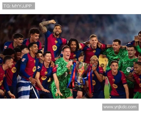 格兰纳达主场迎战巴塞罗那争夺西甲积分榜关键战役