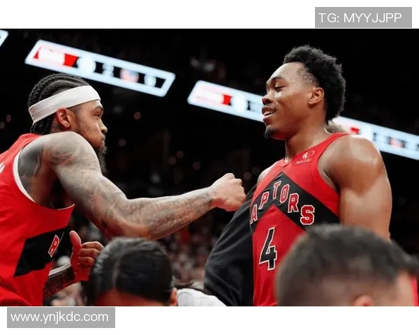 湖人对阵猛龙精彩赛事微直播全程回顾与分析