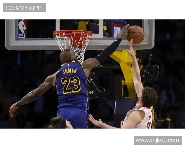 湖人掘金比赛裁判报告揭示最后两分钟三次漏判影响湖人胜局