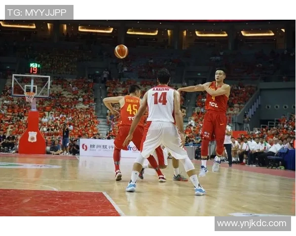 男篮红队对阵伊朗精彩比赛视频回顾与精彩瞬间分析