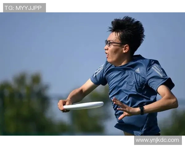 飞盘战术解析：西安飞盘队独特进攻体系的构建与实践探讨