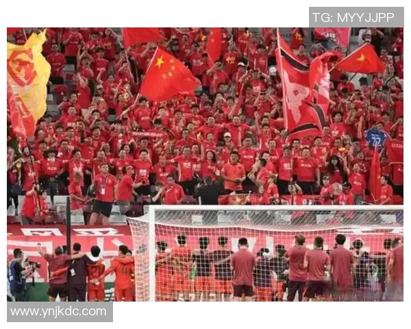 京多安引领球队新篇章展现卓越实力与领导魅力的足球之路