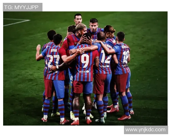 八强对决拜仁与巴萨谁能笑到最后精彩赛事引发球迷热议