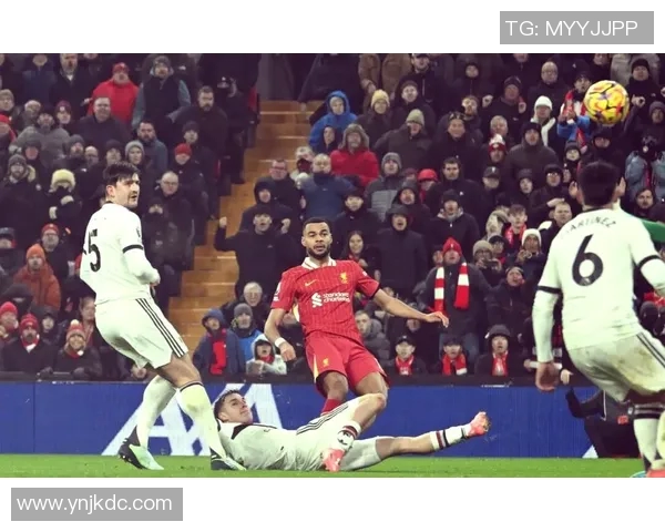 利物浦与曼联历史交锋记录回顾及精彩瞬间分析