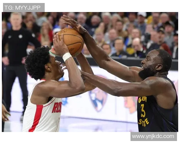 勇士与火箭激战正酣超清回放尽享篮球盛宴精彩瞬间不容错过